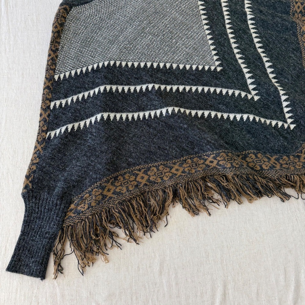 Dainty Hooligan Southwestern Knit Fringe Poncho Sweater Charcoal Gray Boho S/M - Picture 12 of 14